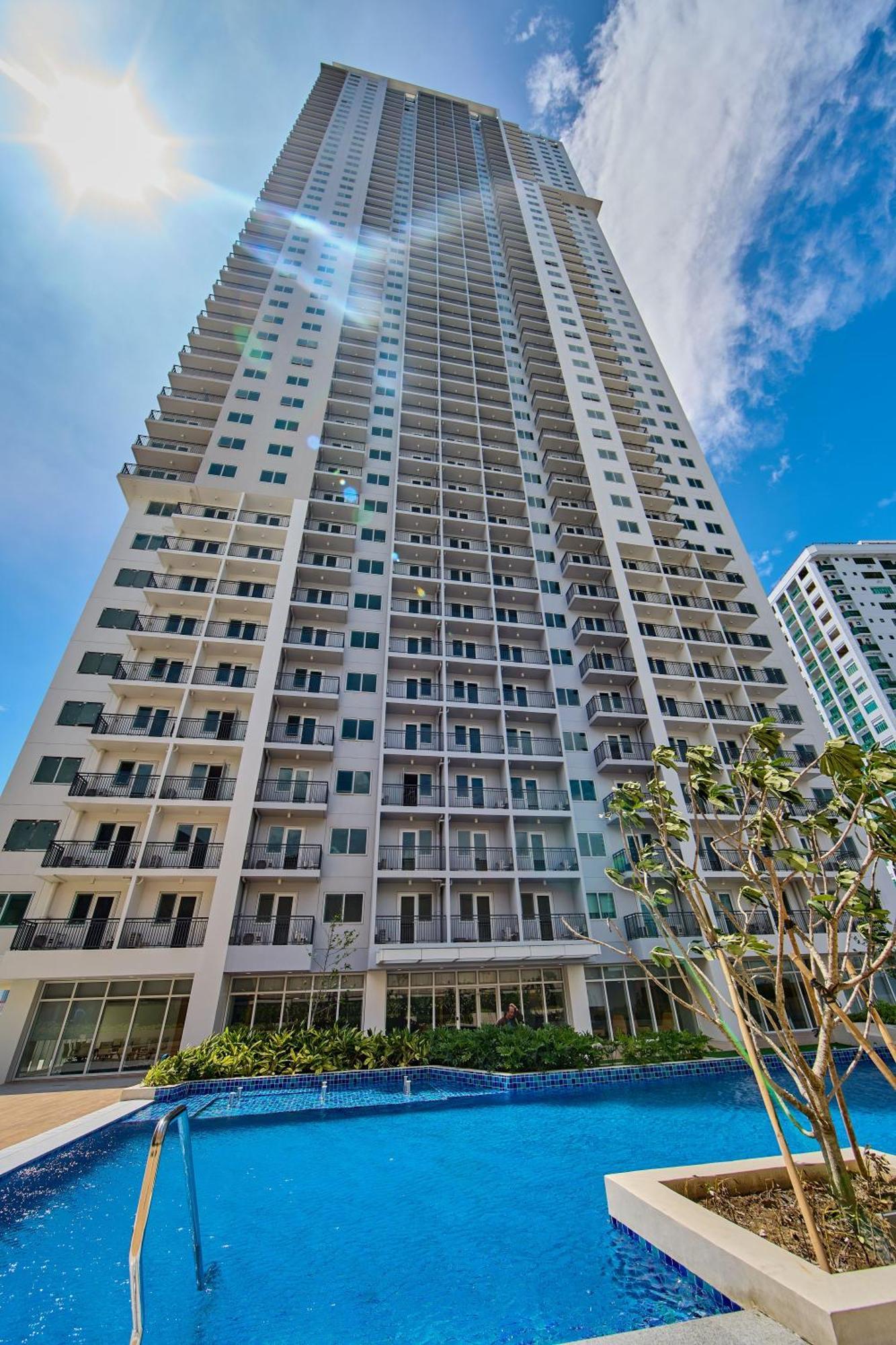 The Connor Serviced Residences Managed By Hii San Juan  Buitenkant foto